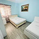 Jico Travel - Beach Apartment Santi